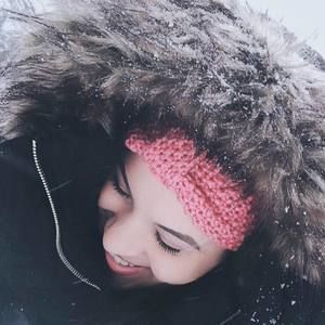 Meet your Posher, Aury